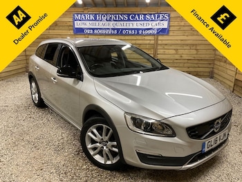 2016 (16) - D4 [190] Cross Country Lux Nav 5dr AWD Geartronic