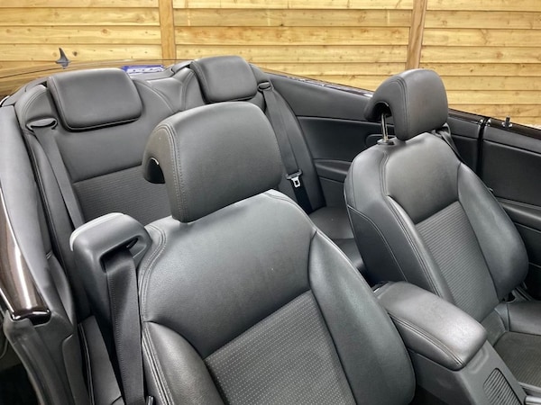 Used Saab 9-3 2010 for sale - 76245227: Photo 15