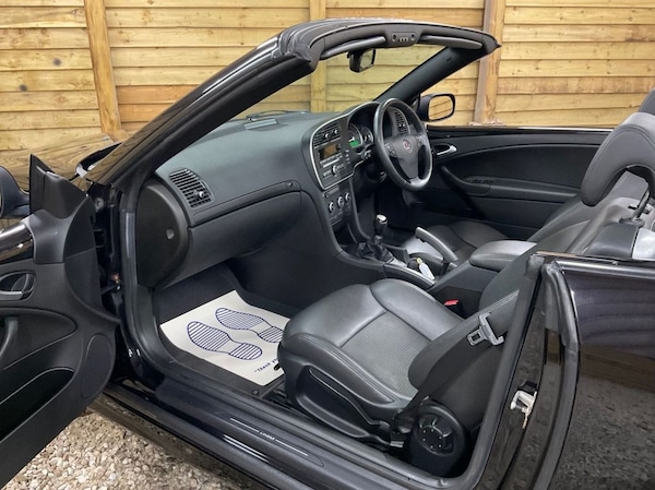 Used Saab 9-3 2010 for sale - 76245227: Photo 20