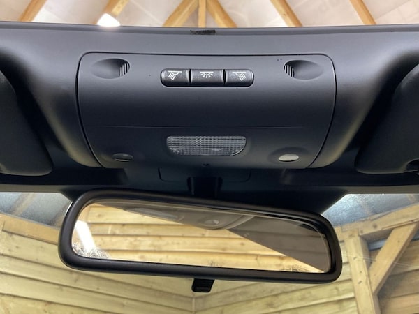 Used Saab 9-3 2010 for sale - 76245227: Photo 26