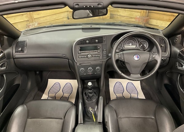 Used Saab 9-3 2010 for sale - 76245227: Photo 27