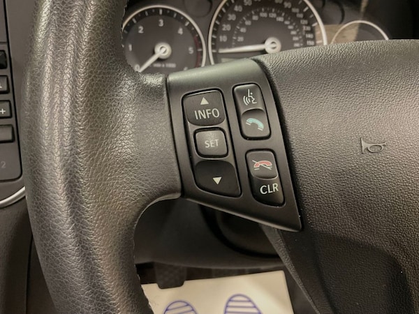 Used Saab 9-3 2010 for sale - 76245227: Photo 30