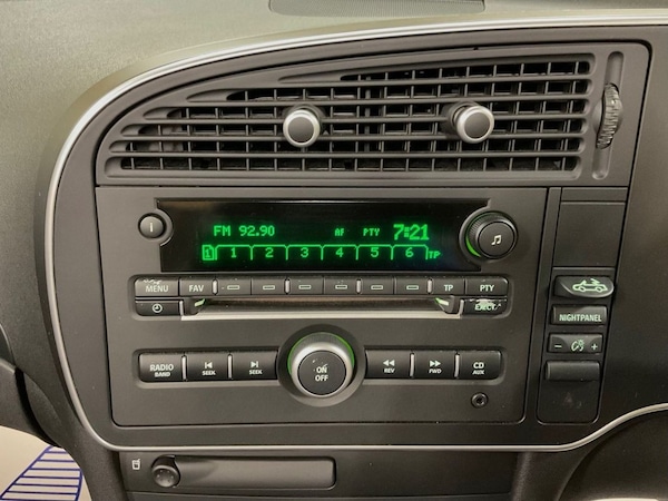 Used Saab 9-3 2010 for sale - 76245227: Photo 36