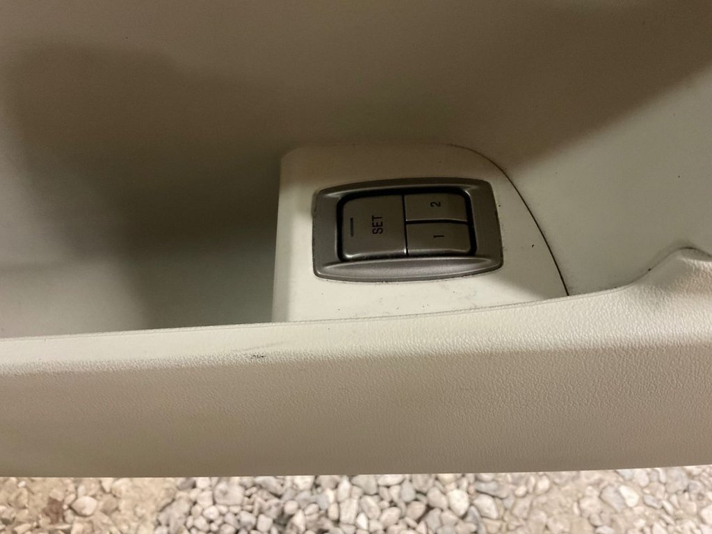 Used Jaguar XF 2010 for sale - 77981466: Photo 12