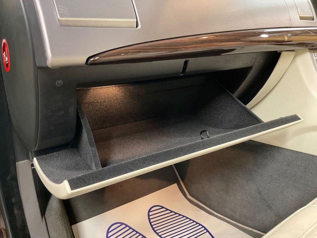 Used Jaguar XF 2010 for sale - 77981466: Photo 24