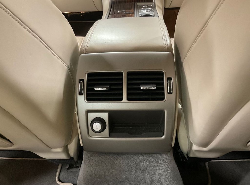 Used Jaguar XF 2010 for sale - 77981466: Photo 32