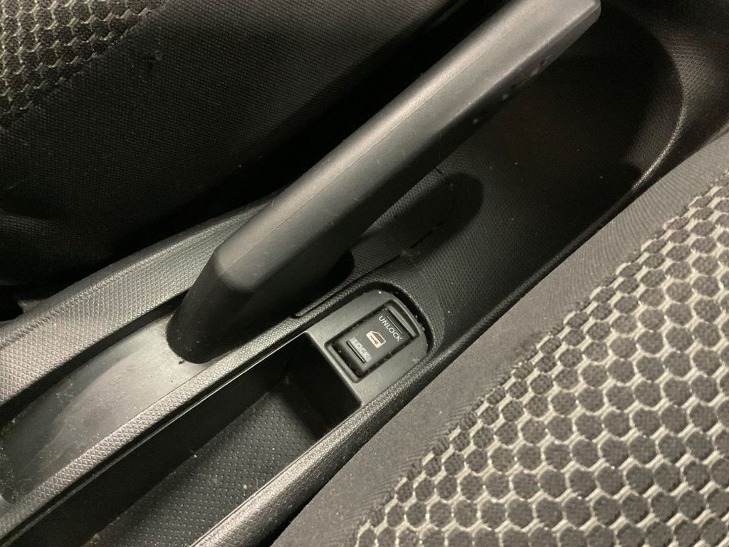 Used Nissan Micra 2009 for sale - 77520938: Photo 40