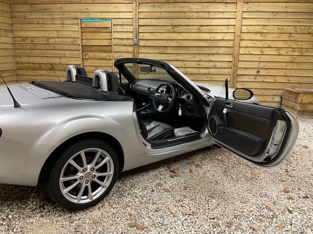 Used Mazda MX-5 2008 for sale - 77161598: Photo 9