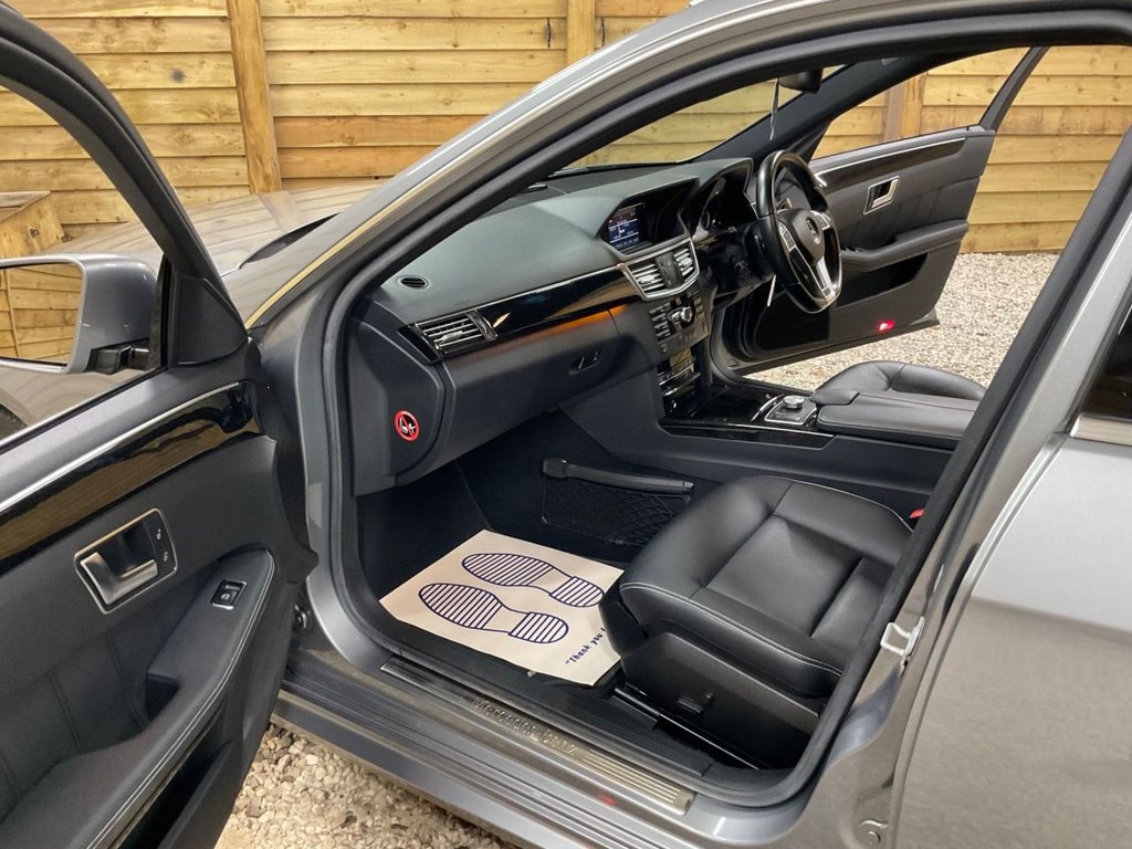 Used Mercedes-Benz E Class 2013 for sale - 76784165: Photo 21