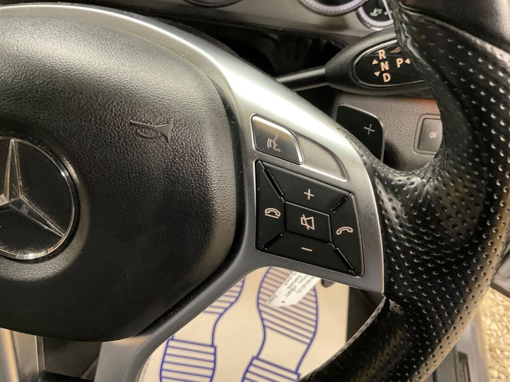 Used Mercedes-Benz E Class 2013 for sale - 76784165: Photo 33