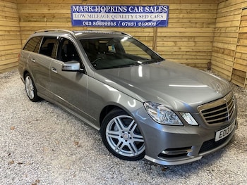 Used Mercedes-Benz E Class 2013 for sale - 76784165: Photo