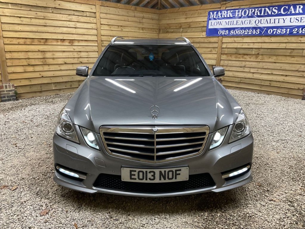 Used Mercedes-Benz E Class 2013 for sale - 76784165: Photo 4