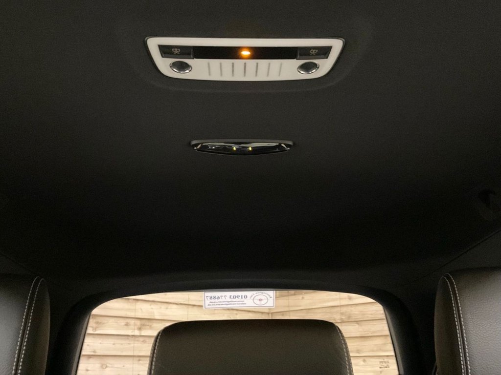 Used Mercedes-Benz E Class 2013 for sale - 76784165: Photo 47