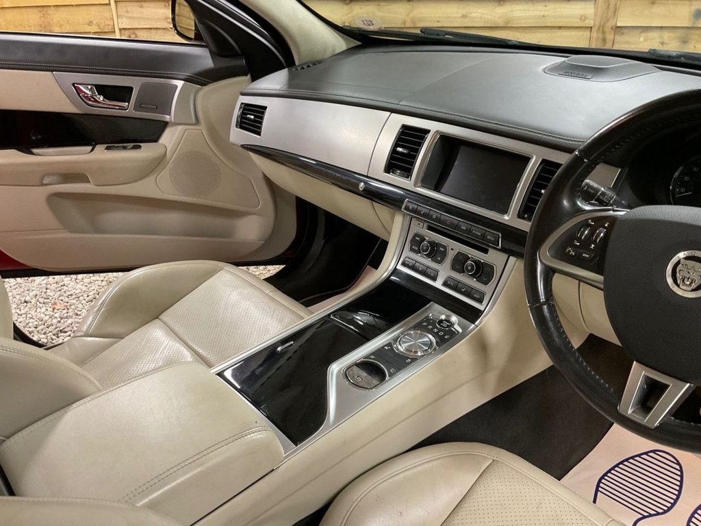 Used Jaguar XF 2013 for sale - 77153378: Photo 13