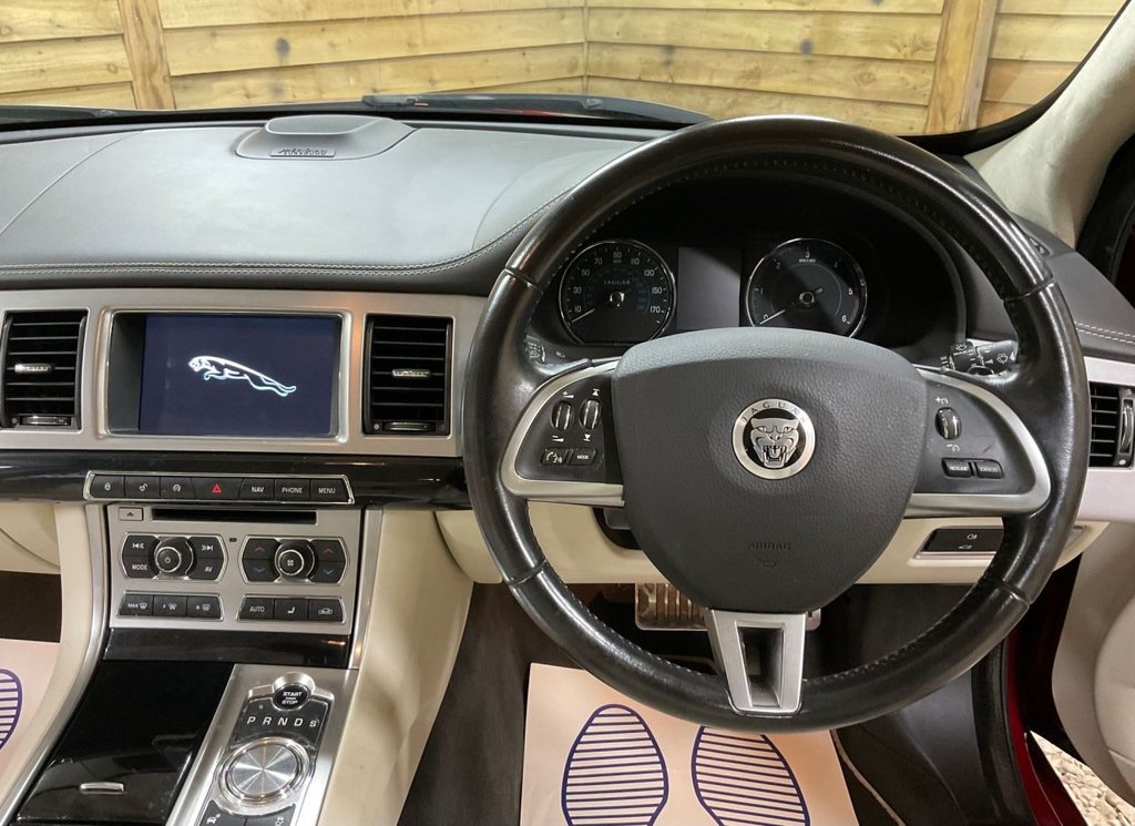 Used Jaguar XF 2013 for sale - 77153378: Photo 26