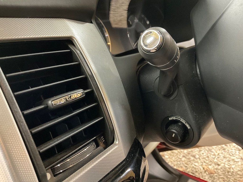 Used Jaguar XF 2013 for sale - 77153378: Photo 28