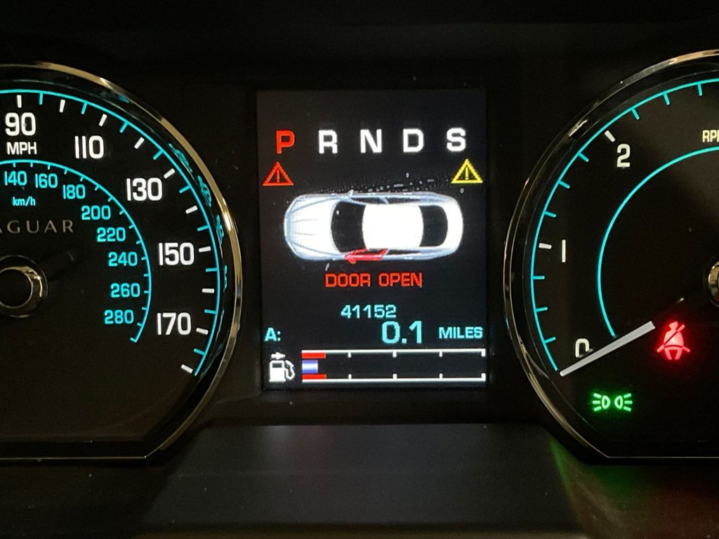 Used Jaguar XF 2013 for sale - 77153378: Photo 34