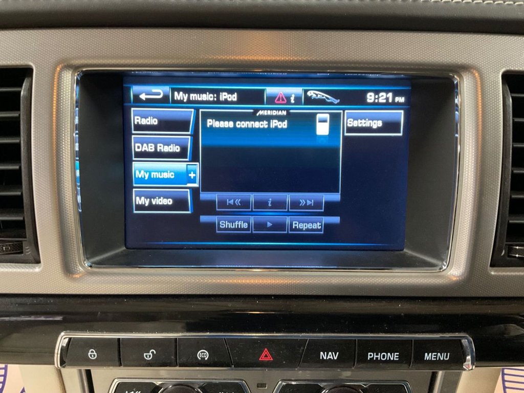 Used Jaguar XF 2013 for sale - 77153378: Photo 41