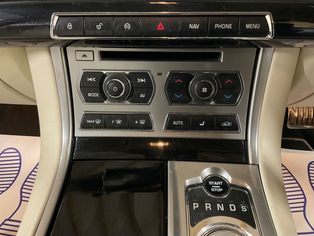 Used Jaguar XF 2013 for sale - 77153378: Photo 43