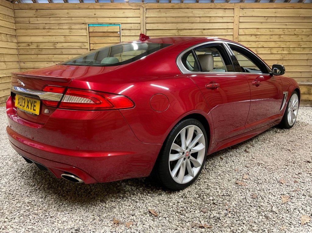 Used Jaguar XF 2013 for sale - 77153378: Photo 8