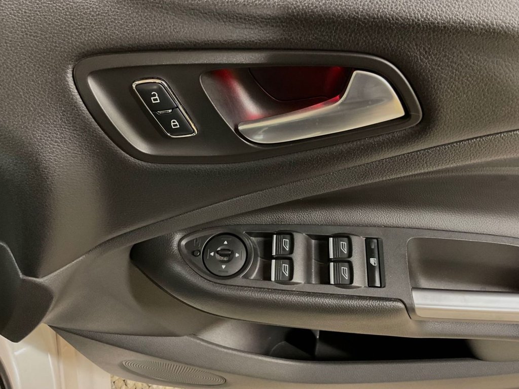 Used Ford Kuga 2015 for sale - 76605048: Photo 11