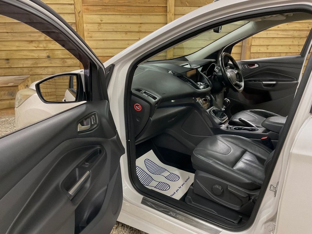 Used Ford Kuga 2015 for sale - 76605048: Photo 20