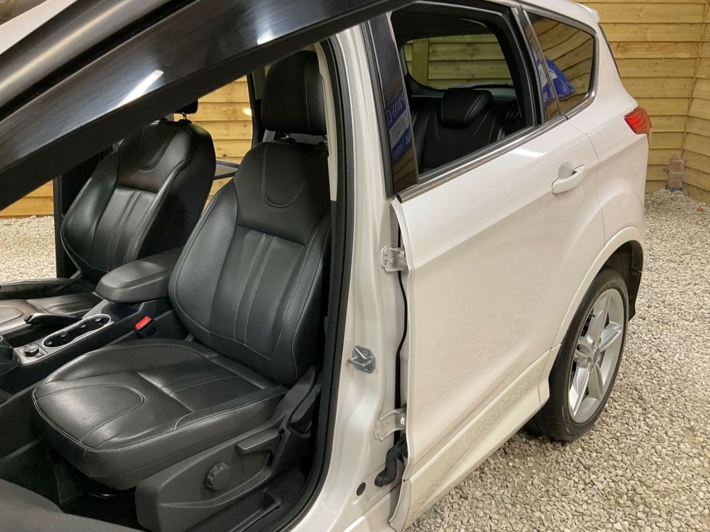 Used Ford Kuga 2015 for sale - 76605048: Photo 22