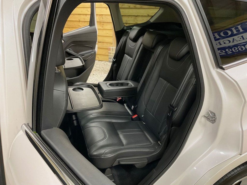 Used Ford Kuga 2015 for sale - 76605048: Photo 23