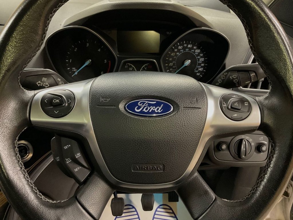 Used Ford Kuga 2015 for sale - 76605048: Photo 30