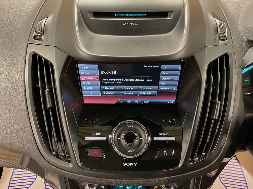 Used Ford Kuga 2015 for sale - 76605048: Photo 34