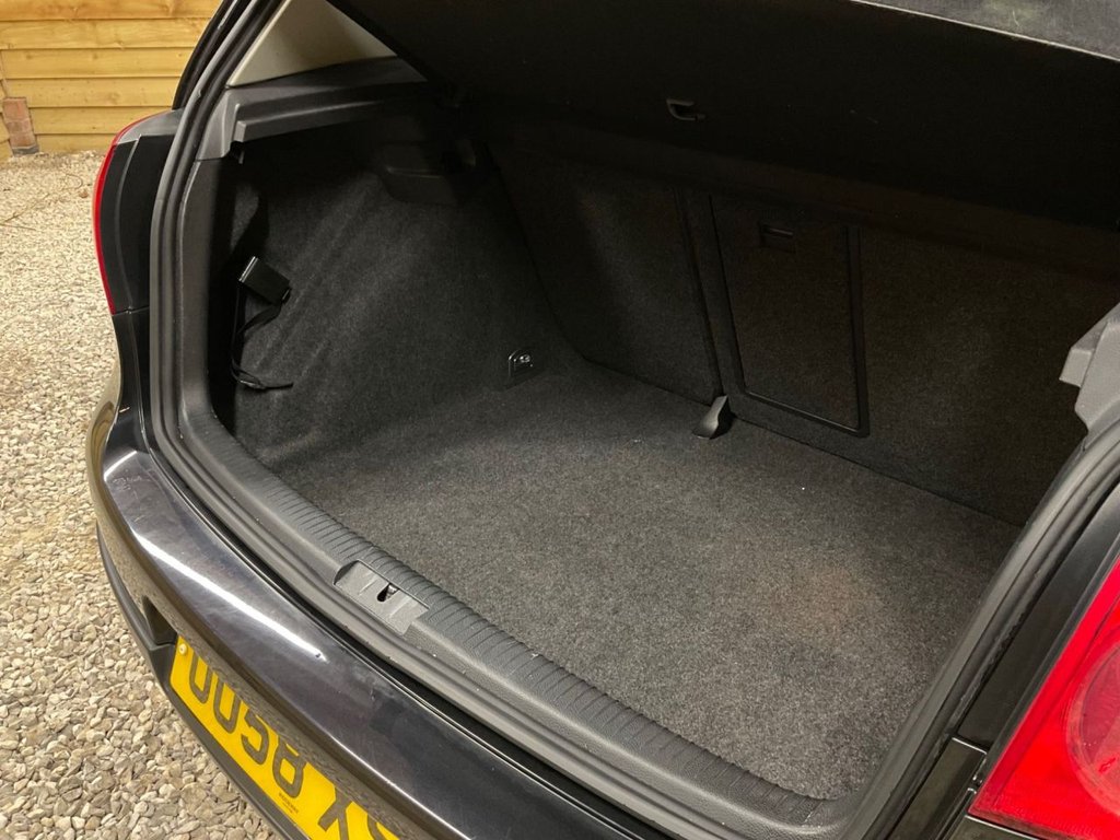 Used Volkswagen Golf 2008 for sale - 76797926: Photo 42