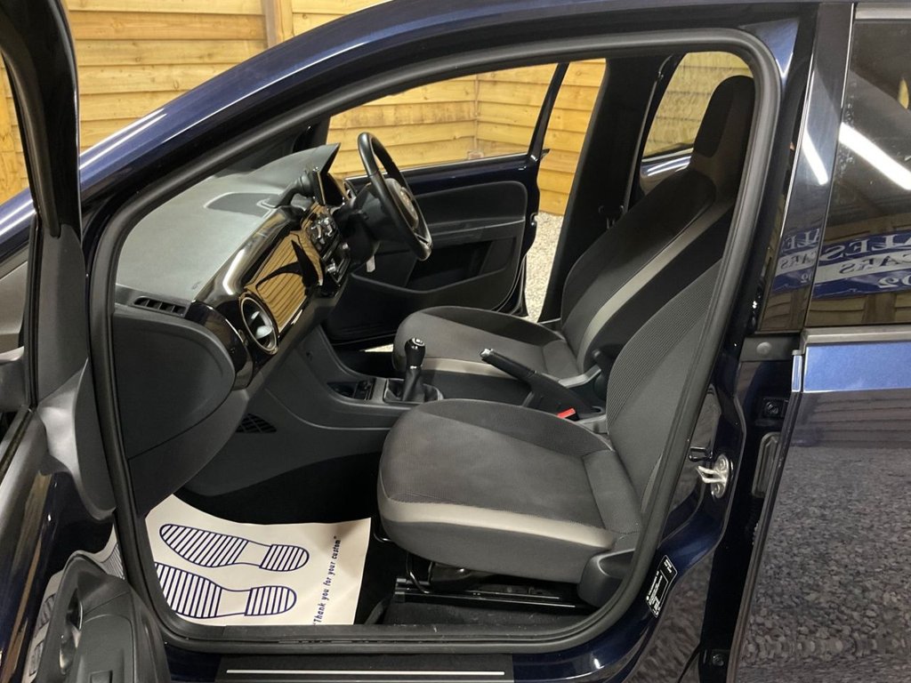 Used Volkswagen up! 2015 for sale - 76751064: Photo 19