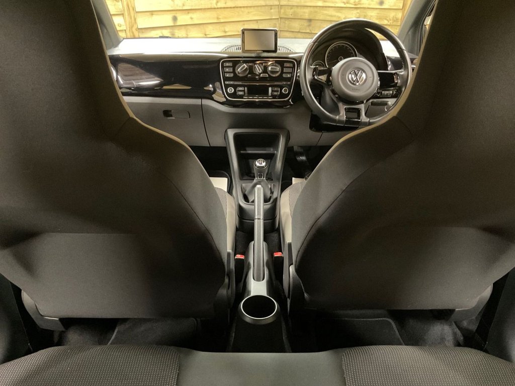 Used Volkswagen up! 2015 for sale - 76751064: Photo 24