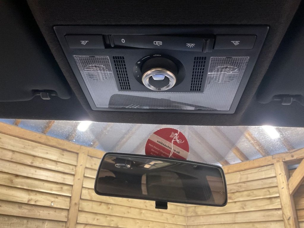 Used Volkswagen up! 2015 for sale - 76751064: Photo 30