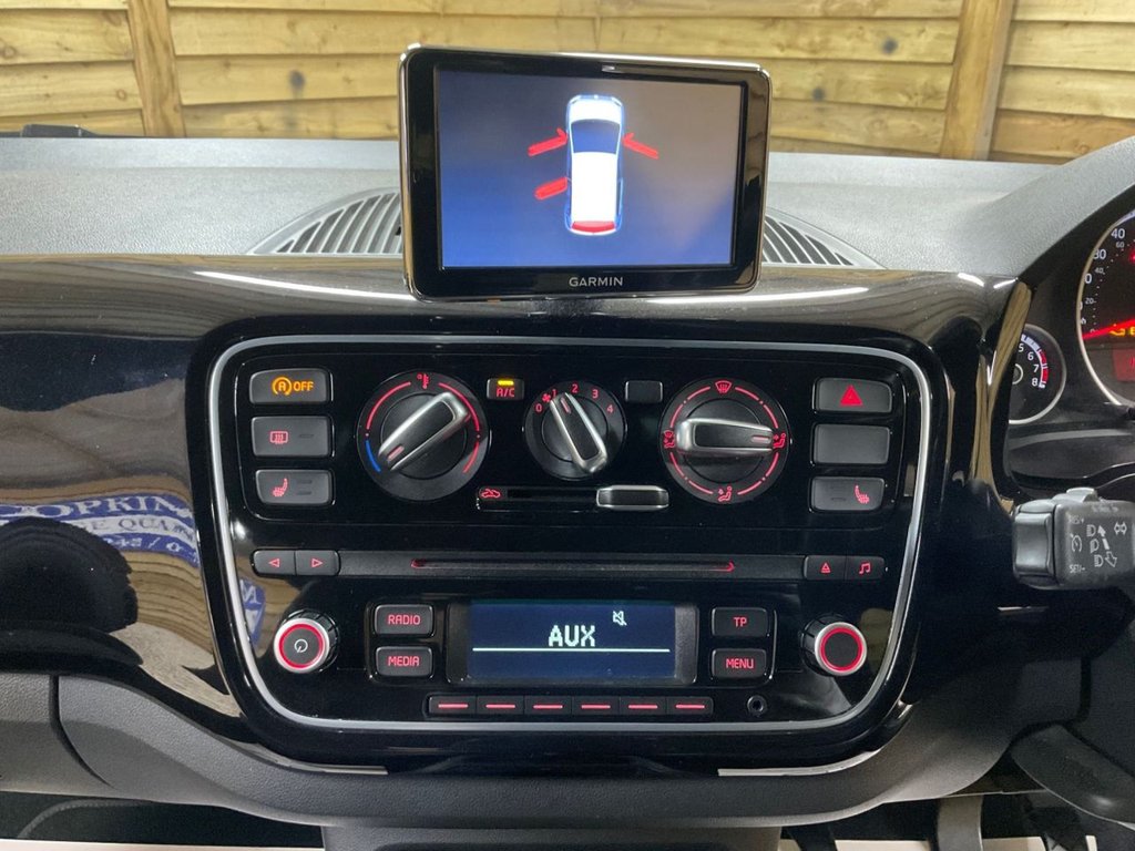 Used Volkswagen up! 2015 for sale - 76751064: Photo 36