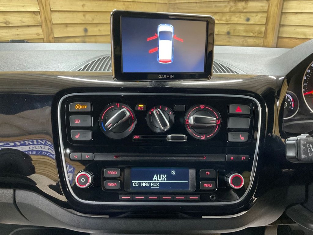 Used Volkswagen up! 2015 for sale - 76751064: Photo 37