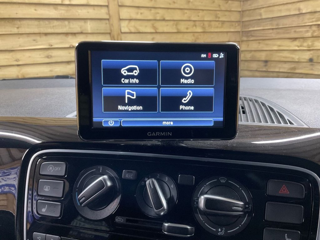 Used Volkswagen up! 2015 for sale - 76751064: Photo 40