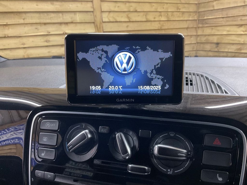 Used Volkswagen up! 2015 for sale - 76751064: Photo 43