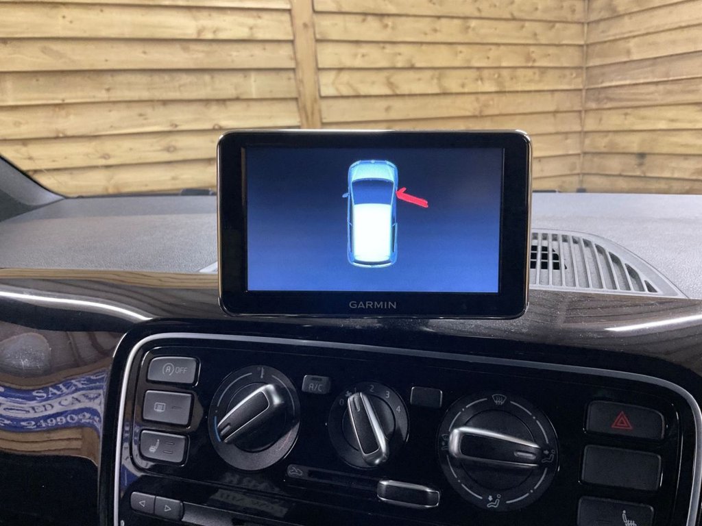 Used Volkswagen up! 2015 for sale - 76751064: Photo 44