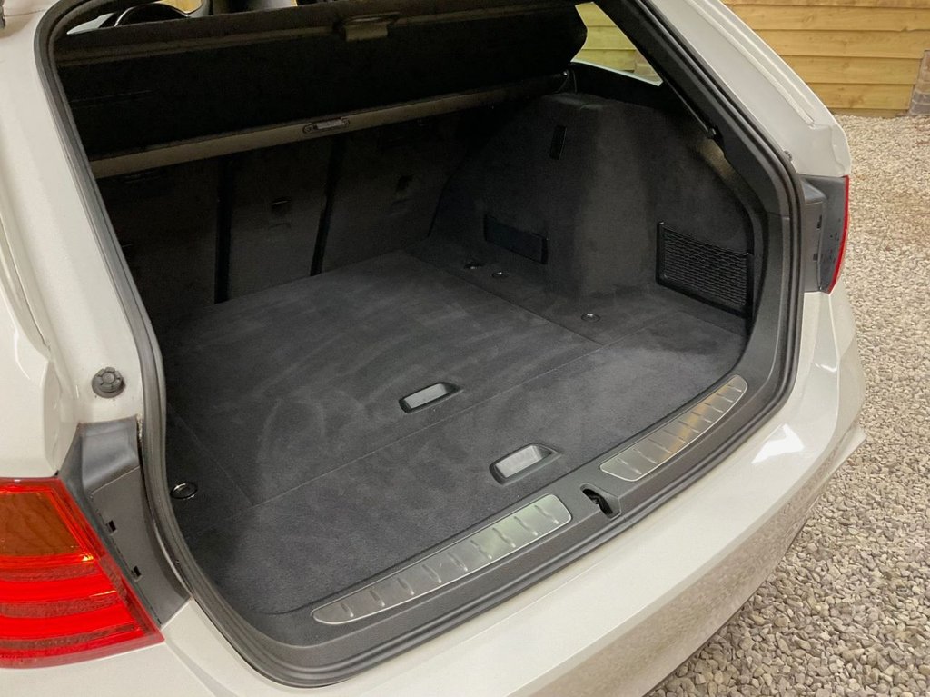 Used BMW 3 Series 2013 for sale - 76605019: Photo 44