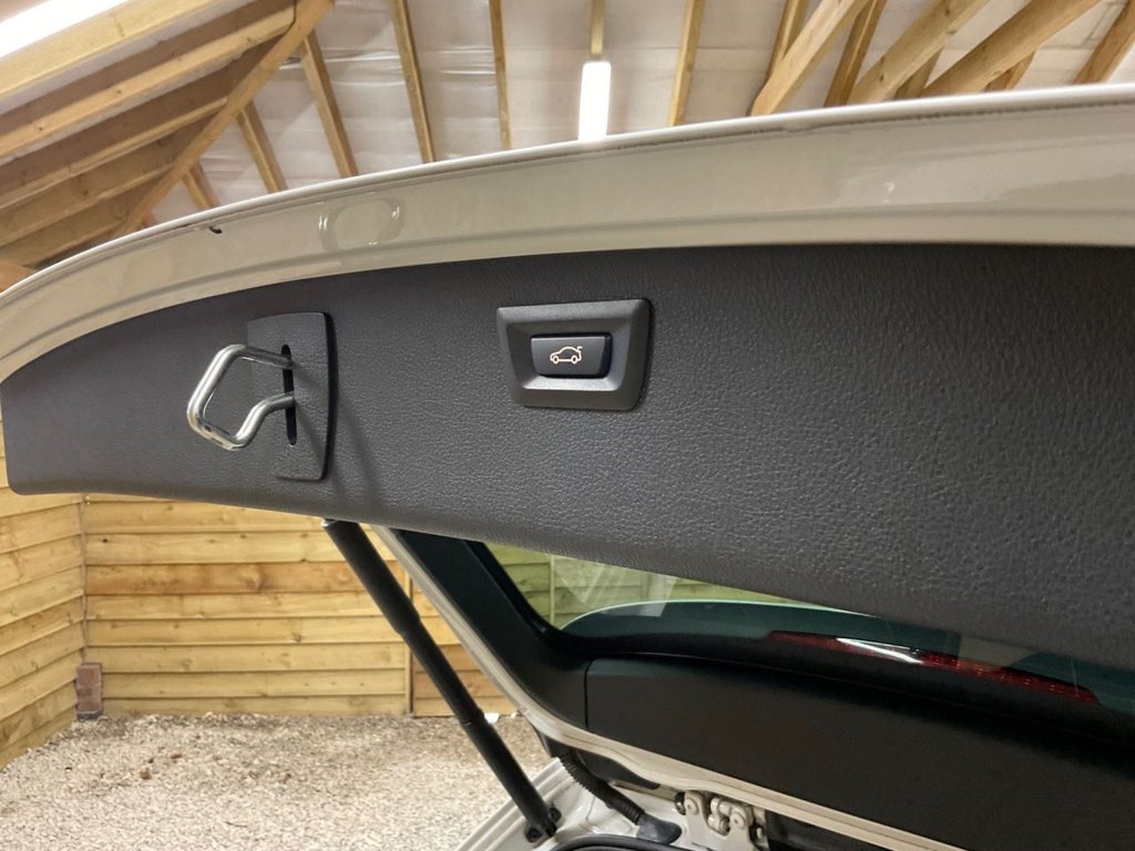 Used BMW 3 Series 2013 for sale - 76605019: Photo 46