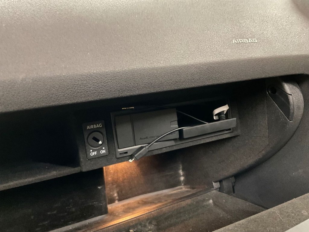 Used Audi A3 Cabriolet 2013 for sale - 77507481: Photo 20