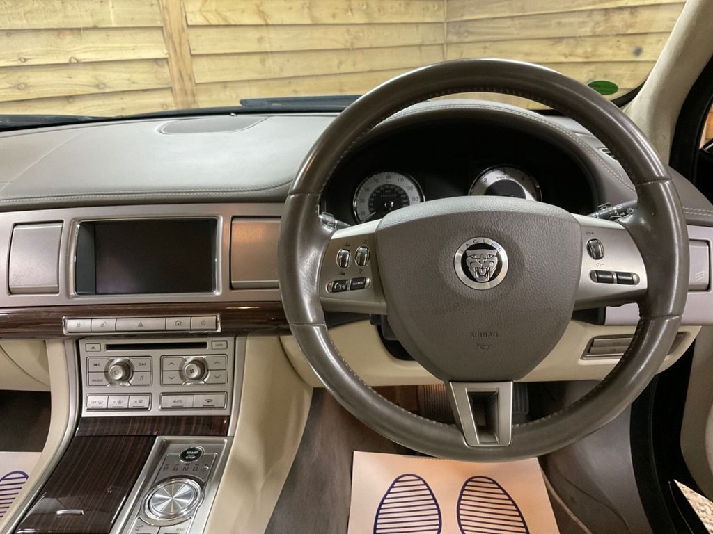 Used Jaguar XF 2010 for sale - 77477723: Photo 36