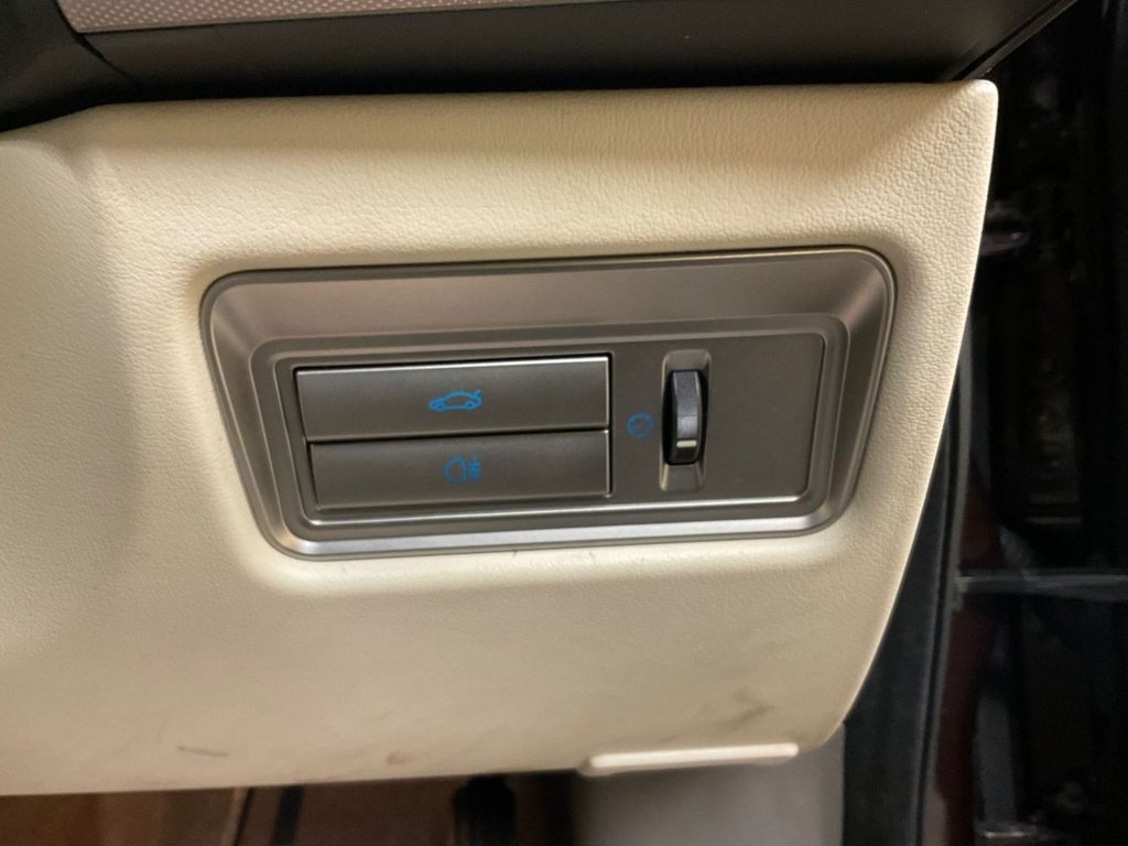 Used Jaguar XF 2010 for sale - 77477723: Photo 43