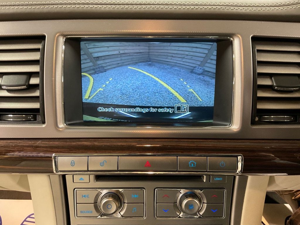 Used Jaguar XF 2010 for sale - 77477723: Photo 50