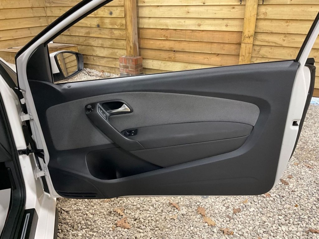 Used Volkswagen Polo 2012 for sale - 77153562: Photo 10