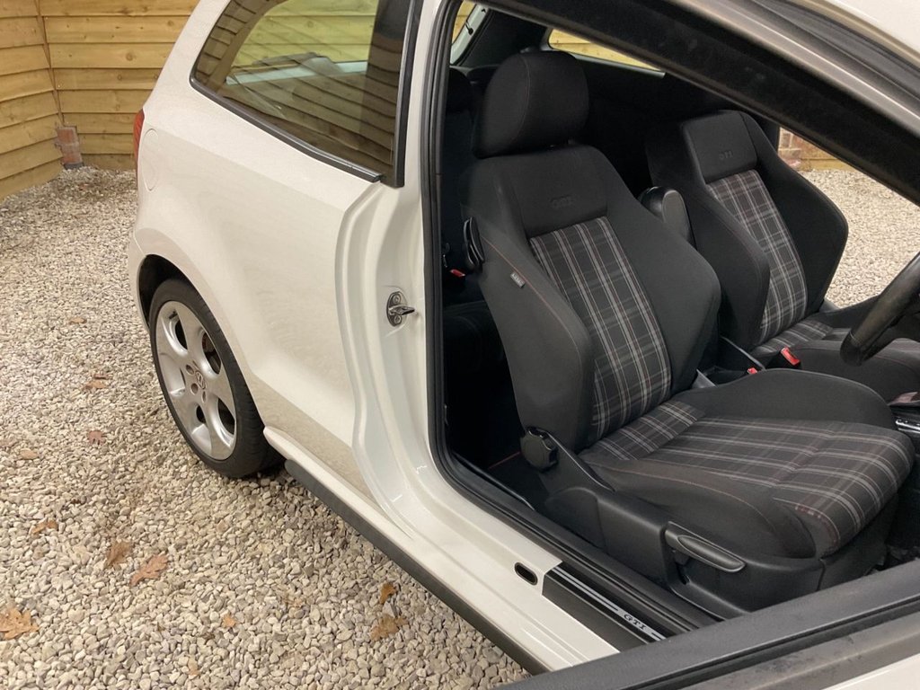 Used Volkswagen Polo 2012 for sale - 77153562: Photo 15