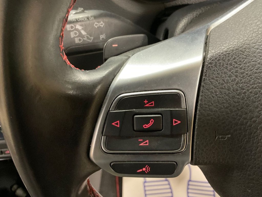 Used Volkswagen Polo 2012 for sale - 77153562: Photo 30