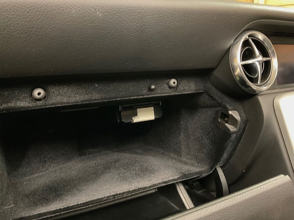 Used Mercedes-Benz SLK 2012 for sale - 75727214: Photo 18