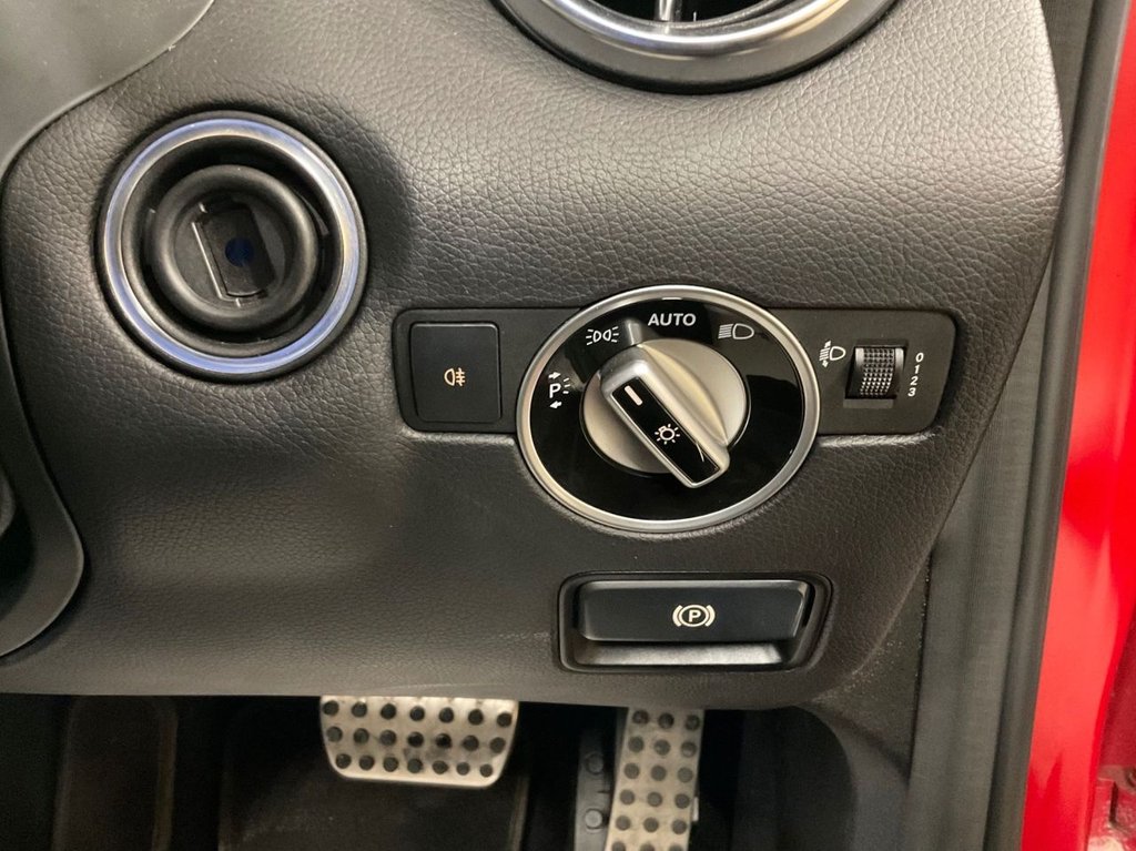 Used Mercedes-Benz SLK 2012 for sale - 75727214: Photo 30